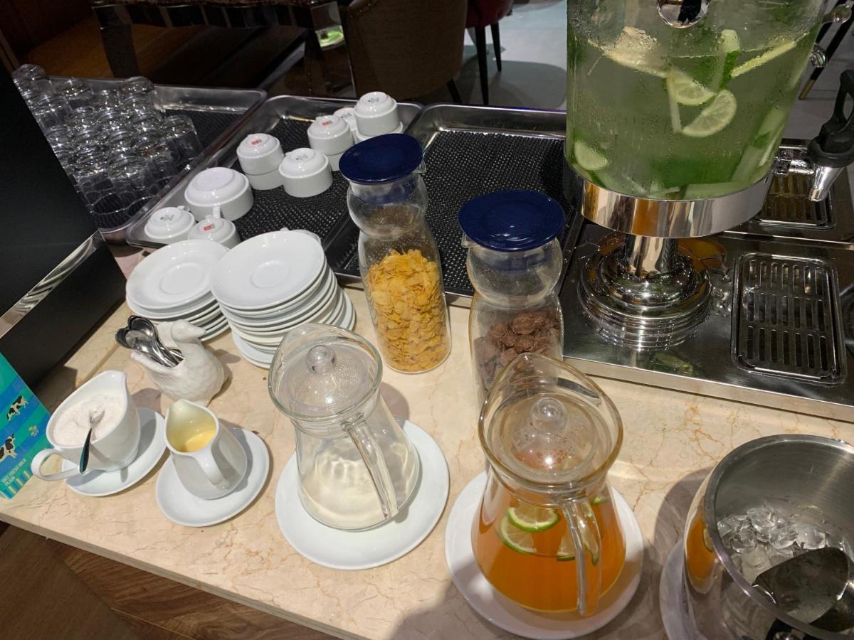 Khách sạn Sunflower Luxury TP. Hồ Chí Minh