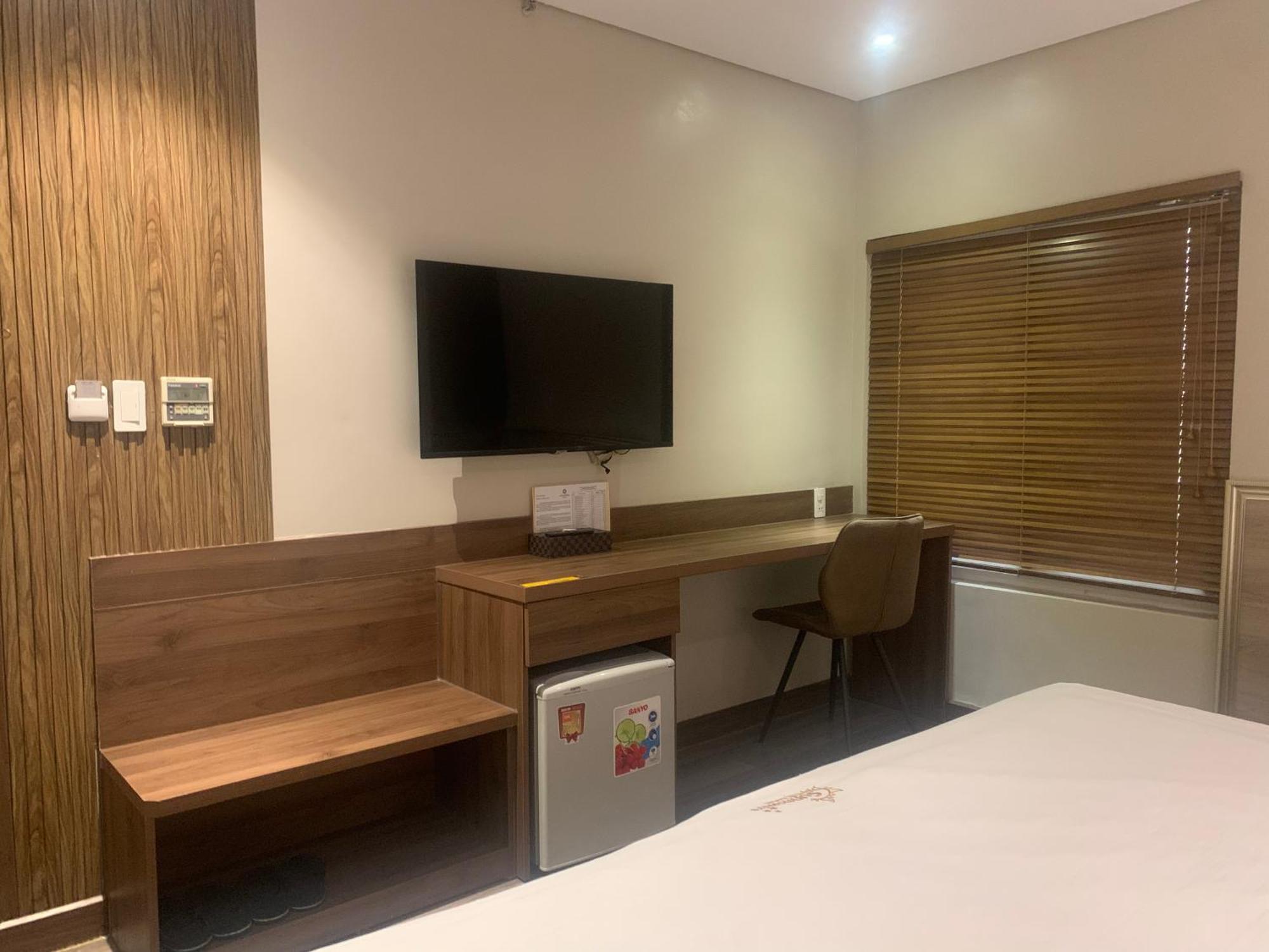 Khách sạn Sunflower Luxury